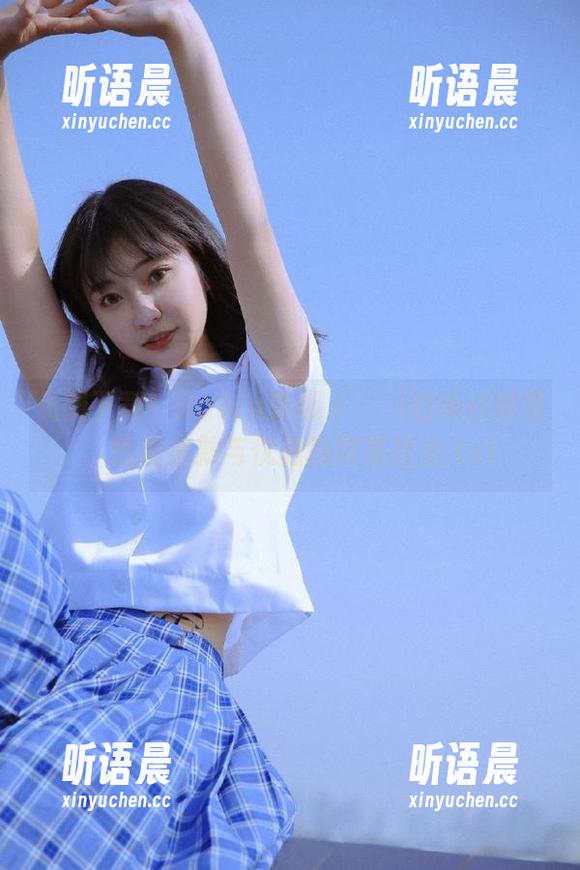 免费下载！Habin夏彬 (하빈)的纯白图集，感受清新与优雅的完美结合.txt